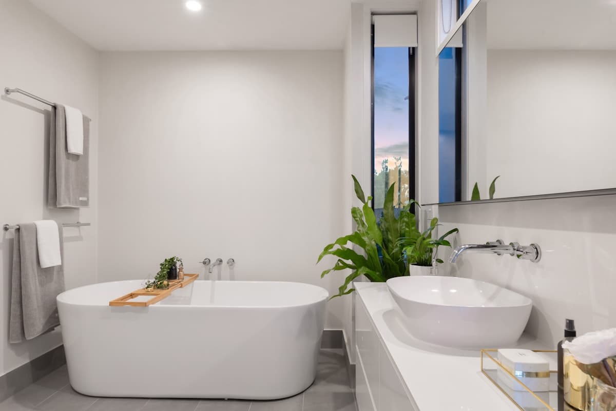 Bathroom Remodel Cost in Nashville: What Homeowners Pay in 2026
