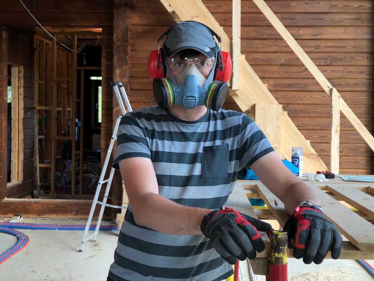 7 Contractor Red Flags That Should End the Conversation Immediately