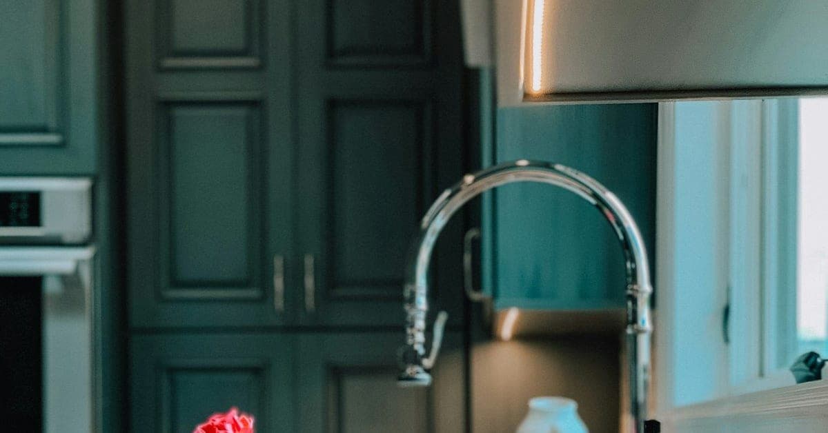 Countertop Heat Resistance 2026: Granite vs. Quartz vs. Soapstone
