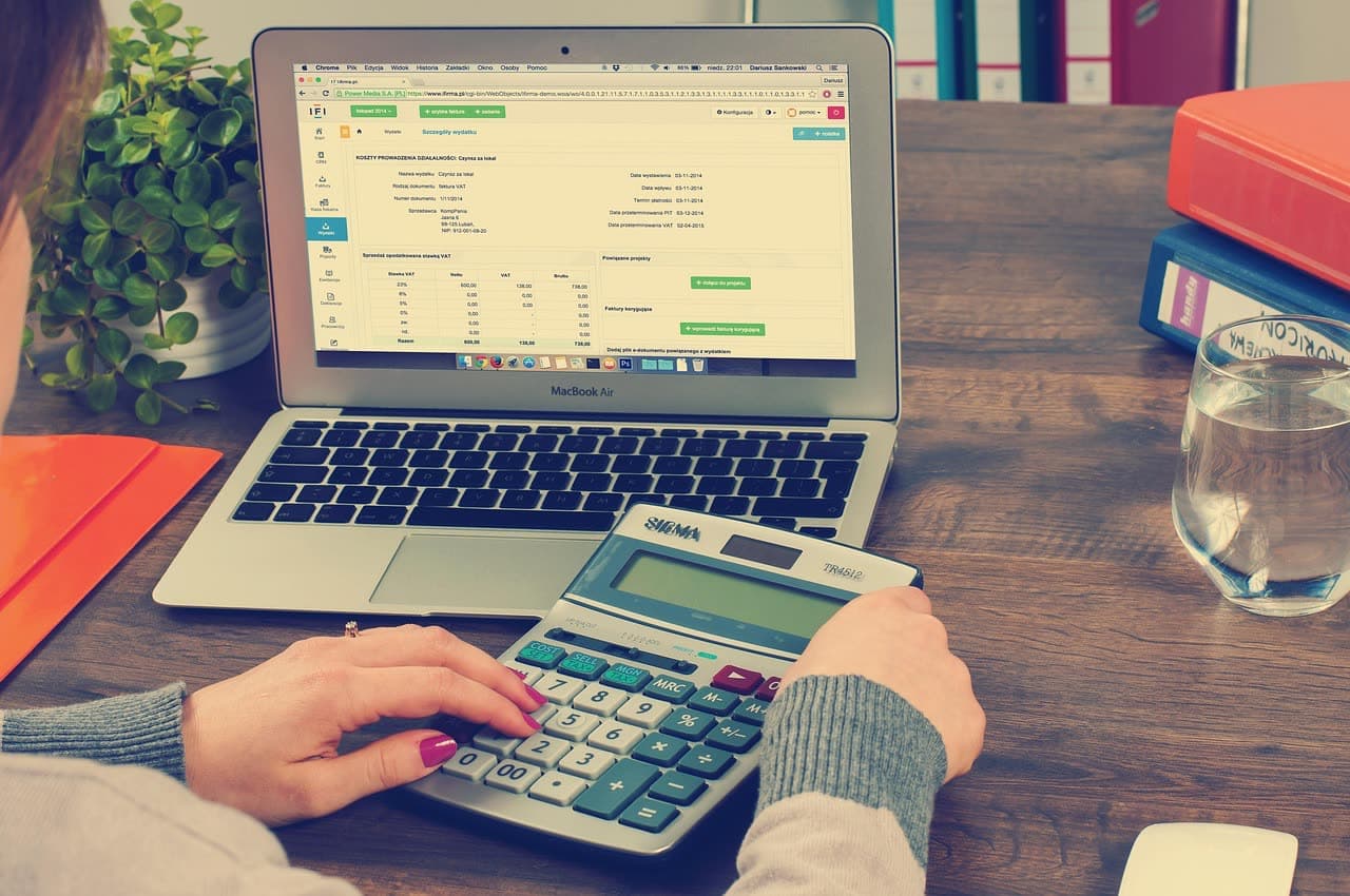 Contractor License Verification: Government Databases Guide