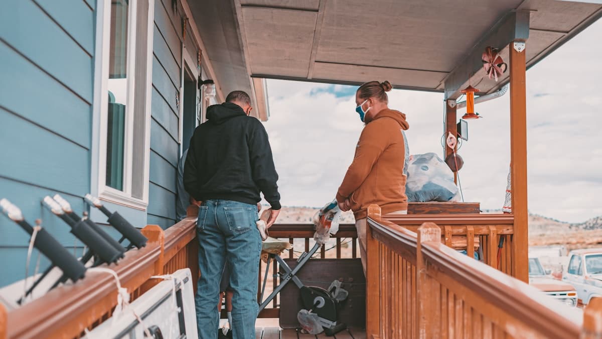 How to Find a Good Contractor in Milwaukee: Wisconsin Licensing, Fraud Cases, and Verified Pros