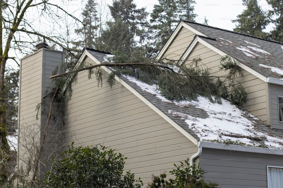 Storm Chaser Contractors: How to Spot Them in the Midwest