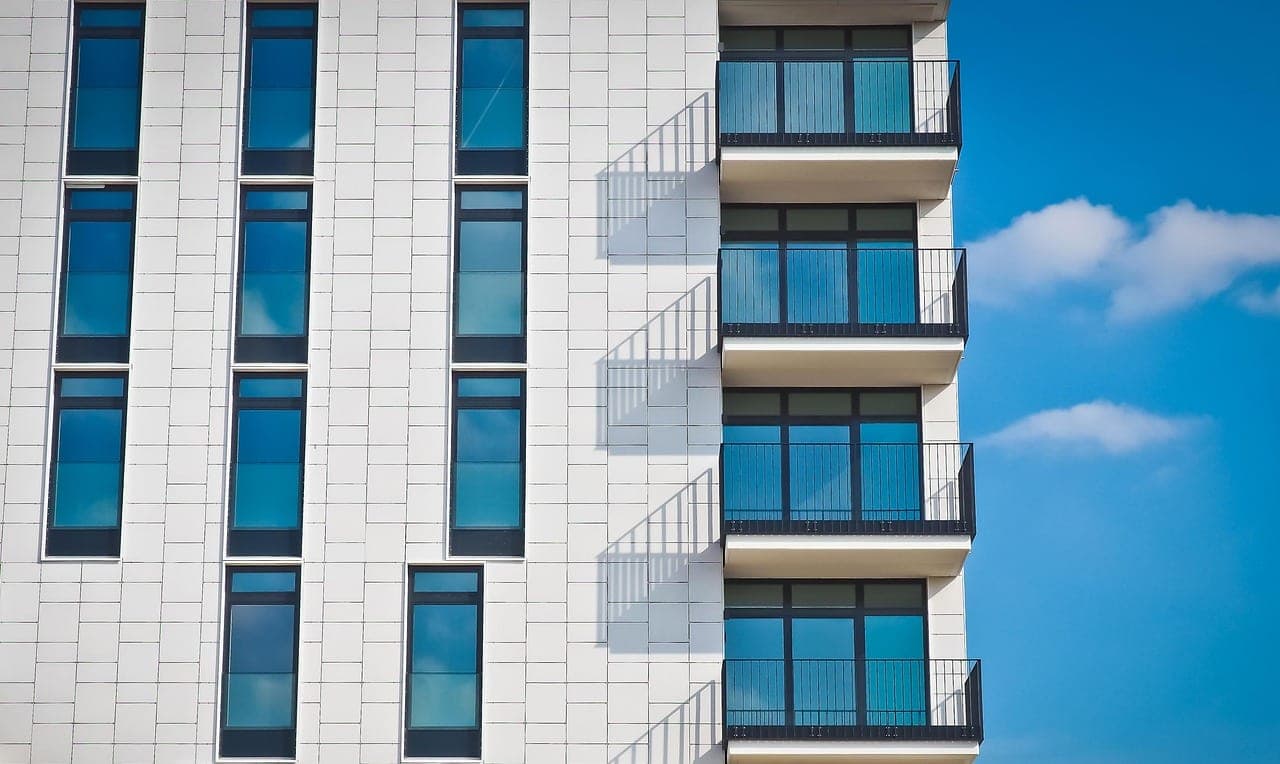 Window Replacement Cost in Chicago: What Homeowners Pay in 2026